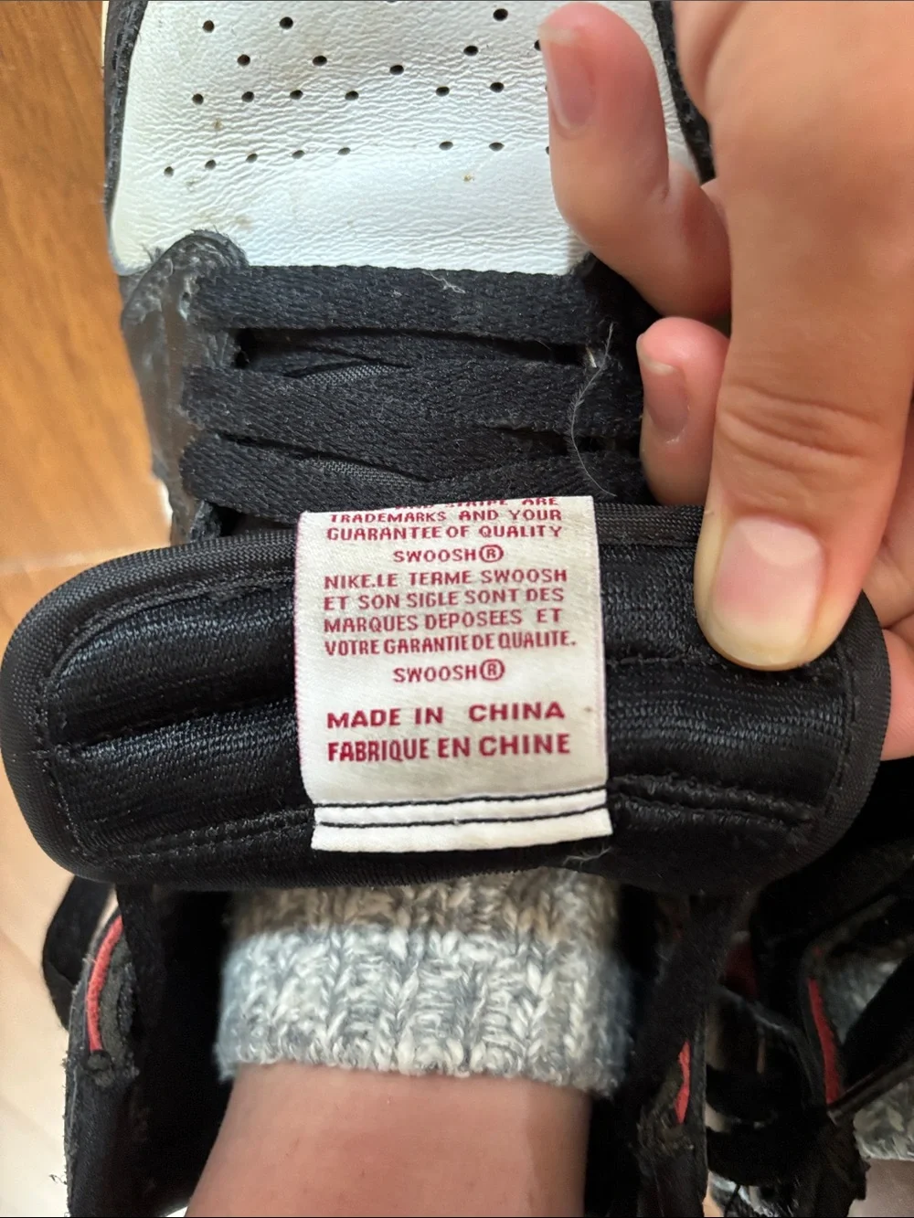 Nike Air Jordan 1 Retro High OG Black/Gym Red-White-Sail